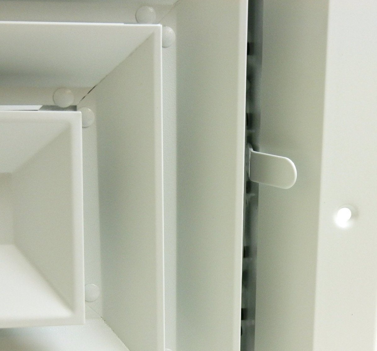 6" x 6" 4 - WAY SUPPLY GRILLE - DUCT COVER & DIFFUSER - LOW NOISE - For Ceiling - With Opposing Damper Blades - HVAC PremiumV664CLDFUSR FBA