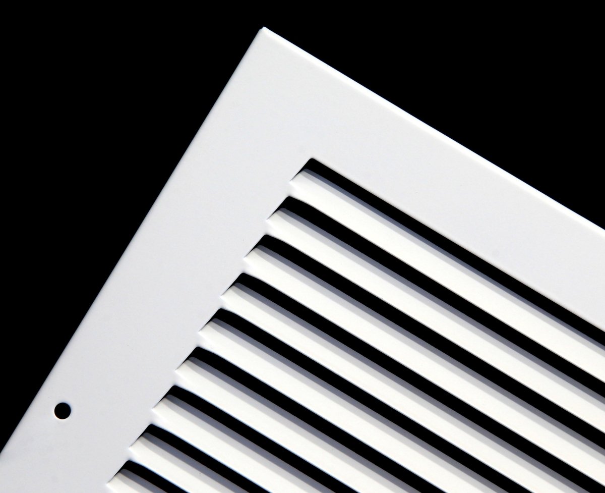 12&quot; X 4&quot; Baseboard Return Air Grille - HVAC Vent Duct Cover - 7/8&quot; Margin Turnback For Flush Fit With Baseboard Work - White - HVAC PremiumBRG124 HP - 1
